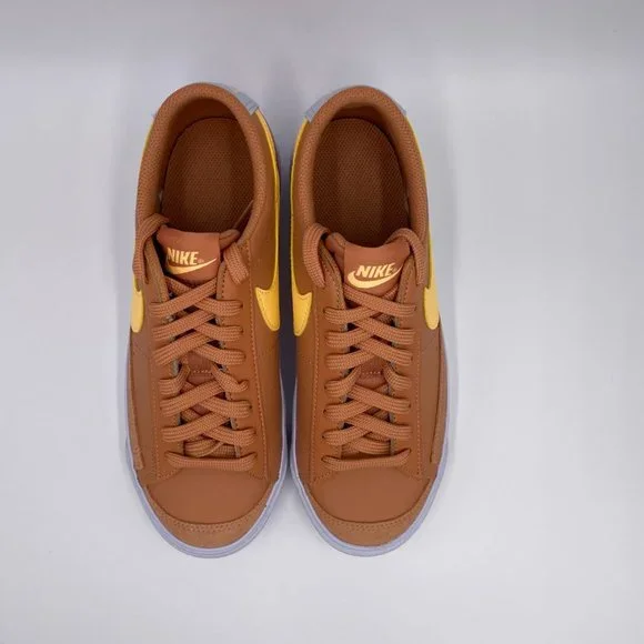 Nike Blazer Low ' 77 Amber Brown / Melon Tint Womens Shoes - Picture 5 of 8